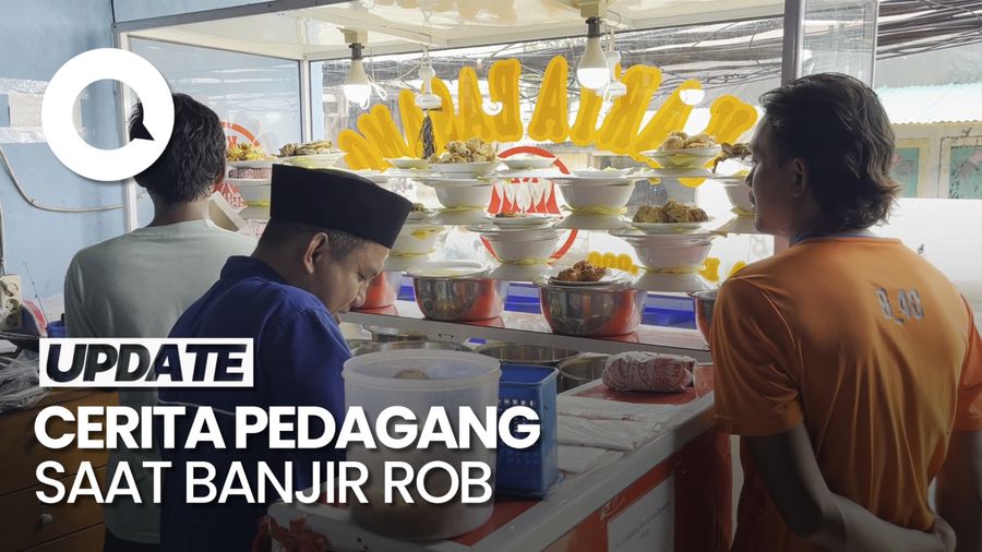 Video: Cerita Pedagang Raup Untung di Lokasi Banjir Rob Muara Angke