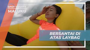 Bersantai Menikmati Keindahan Pulau Yayaru, Maluku