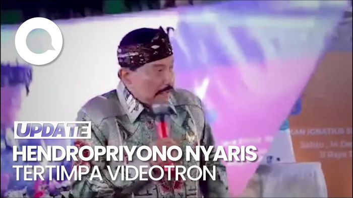 Video Hendropriyono Lolos dari Maut, Nyaris Tertimpa Videotron