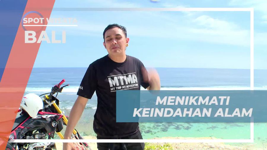 Menikmati Keindahan Alam Bali dari Jalanan