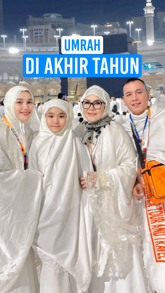 Video: Potret Ayu Ting Ting Bawa Keluarga Besar Umrah