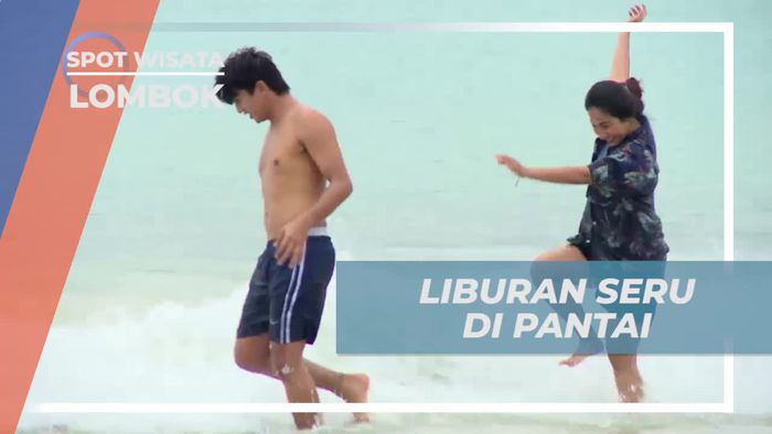 Liburan Seru Bermain Air di Pantai Selong Belanak, Lombok