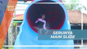Mengalami Serunya Bermain Slide di Umbul Bening, Banyuwangi