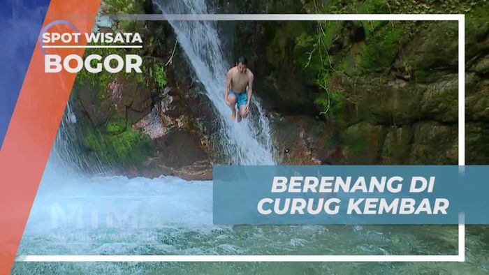 Asyiknya Berenang di Kejernihan Curug Kembar Bogor