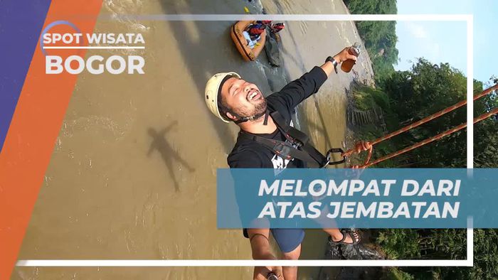 Ekspresi Berani Tim saat Melompat dari Ketinggian di Bogor