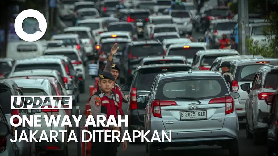 Video: Antrean Kendaraan Menuju Puncak saat Penerapan One Way