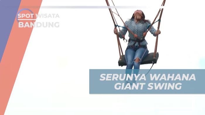 Menikmati Ketinggian dan Pemandangan dari Giant Swing Bandung