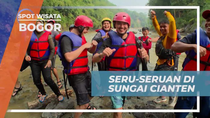 Kebersamaan yang Seru di Aliran Sungai Cianten Bogor
