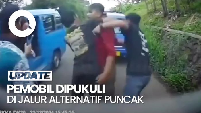 Video: Pemobil Dikeroyok Pak Ogah di Jalur Alternatif Puncak Bogor