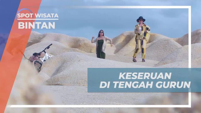 Keseruan Joged TikTok di Tengah Gurun Pasir Telaga Biru, Bintan