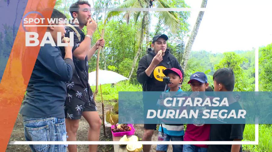 Menikmati Citarasa Durian Segar di Tengah Perjalanan Bali