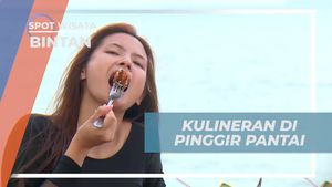 Kulineran Menikmati Pemandangan Pantai di Marjoly, Bintan