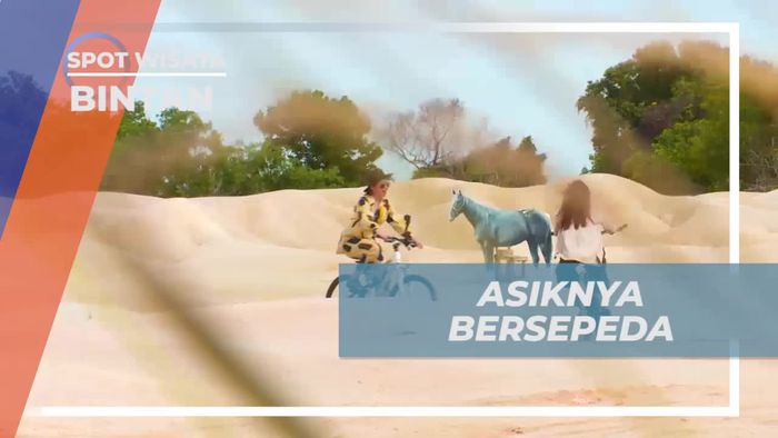 Bersepeda Seru di Gurun Pasir Telaga Biru, Bintan