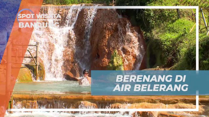 Menyegarkan Tubuh dengan Berenang di Air Belerang Curug Cipanas Nagrak Bandung