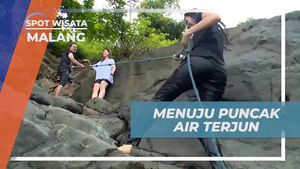 Menaklukkan Rintangan Menuju Puncak Air Terjun Banyu Anjlok Kota Malang