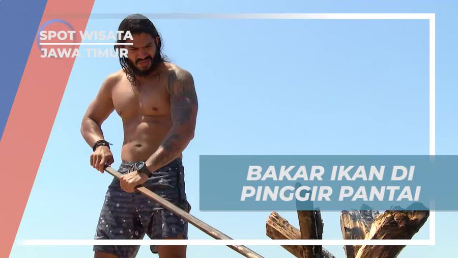 Membakar Ikan Lezat di Pinggir Pantai, Jawa Timur