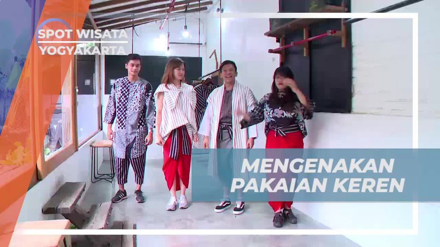 Berkunjung ke Pabrik Tenun dan Mencoba Pakaian Keren di Yogyakarta