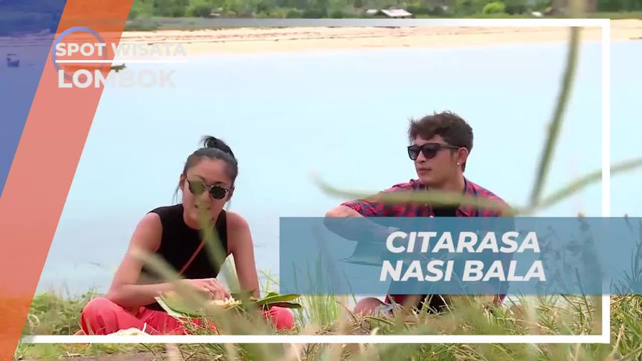 Merasakan Lezatnya Nasi Bala di Tanjung Aan, Lombok