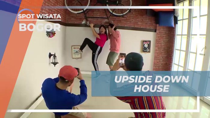 Menjelajahi Upside Down House yang Unik di Bogor