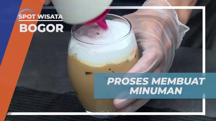 Menikmati Proses Pembuatan Minuman di Cafe Medja Bogor