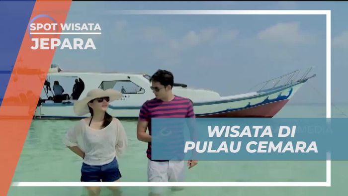 Bersantai di Pulau Cemara Menikmati Keindahan, Jepara