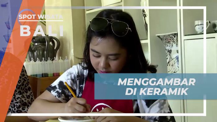 Berkreasi Menggambar di Atas Keramik, Bali
