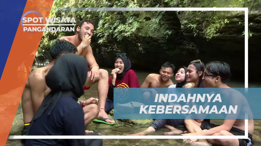 Rayakan Indahnya Kebersamaan dengan Buah Durian di Sungai Cisodong, Pangandaran
