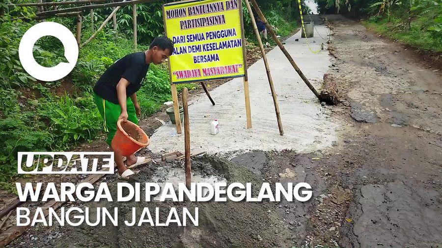 Video: Warga di Pandeglang Patungan Perbaiki Jalan yang Rusak 20 Tahun
