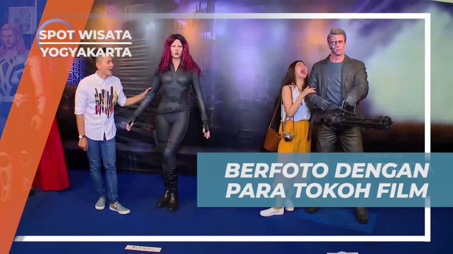 Berfoto Seru dengan Para Tokoh di Yogyakarta