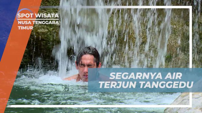 Menyegarkan Diri di Air Terjun Tanggedu, Nusa Tenggara Timur
