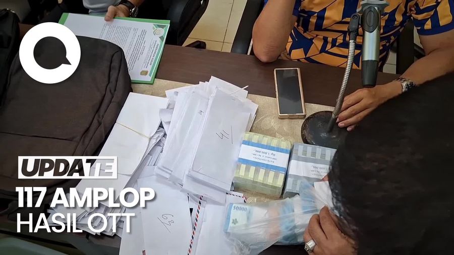 Video: 117 Amplop Berisi Uang Rp 1 Juta Ditemukan saat OTT Kadisnakertrans Sumsel