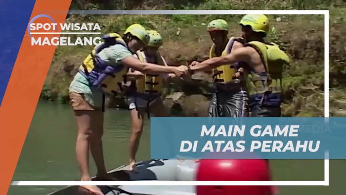Bermain Game Menarik di Atas Perahu, Magelang