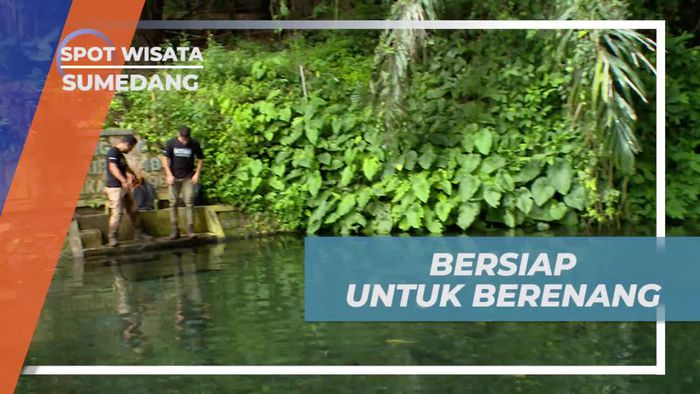 Berenang Gembira di Mata Air Cipelang yang Indah, Sumedang