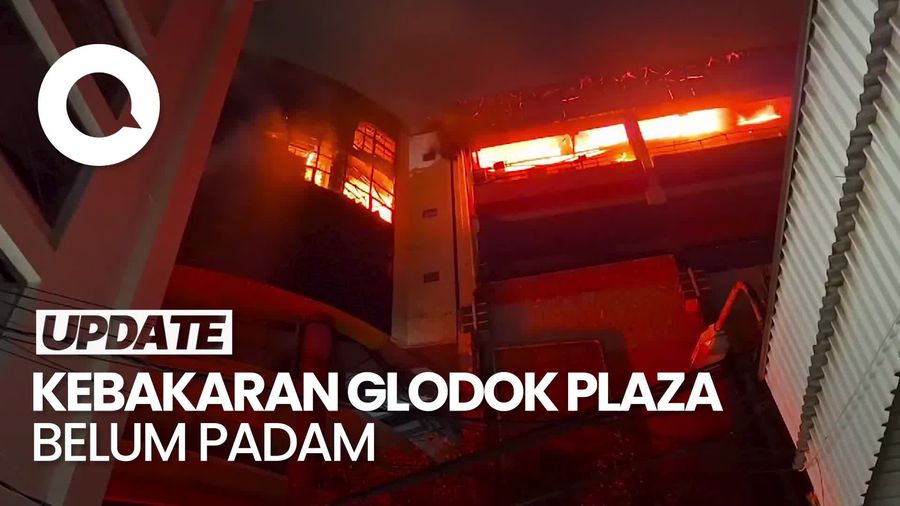 Video: Kebakaran di Glodok Plaza Merambat ke Lantai 6