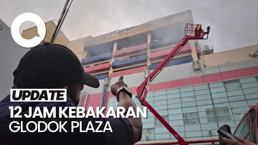 Video Kondisi Terkini Glodok Plaza Setelah 12 Jam Kebakaran