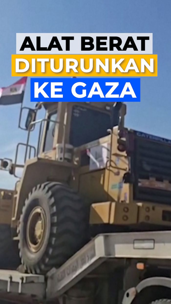 Video: Alat Berat Mulai Bersihkan Puing-puing di Gaza