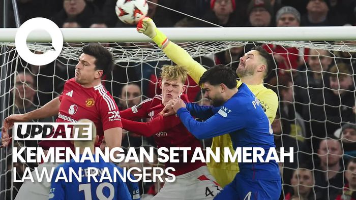 Video: Kiper Rangers Blunder, Manchester United Menang 2-1