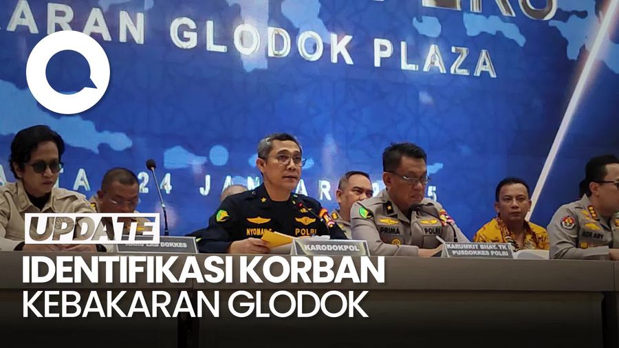 Video RS Polri Masih Periksa 9 Kantong Bagian Tubuh Korban Kebakaran Glodok