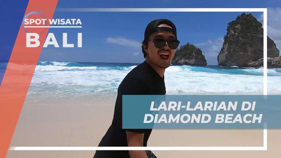 Berlari di Pantai Sepi Diamond Beach, Bali