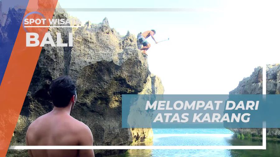Melompat Dari Batu Karang di Angels Billabong, Bali