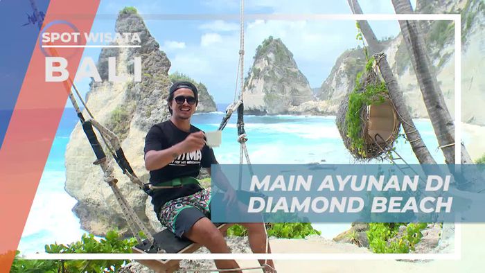 Bermain Ayunan dan Menikmati Pemandangan Diamond Beach, Bali