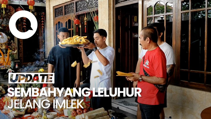Video: Warga Tionghoa di Carangsari Gelar Sembahyang Leluhur Jelang Imlek 
