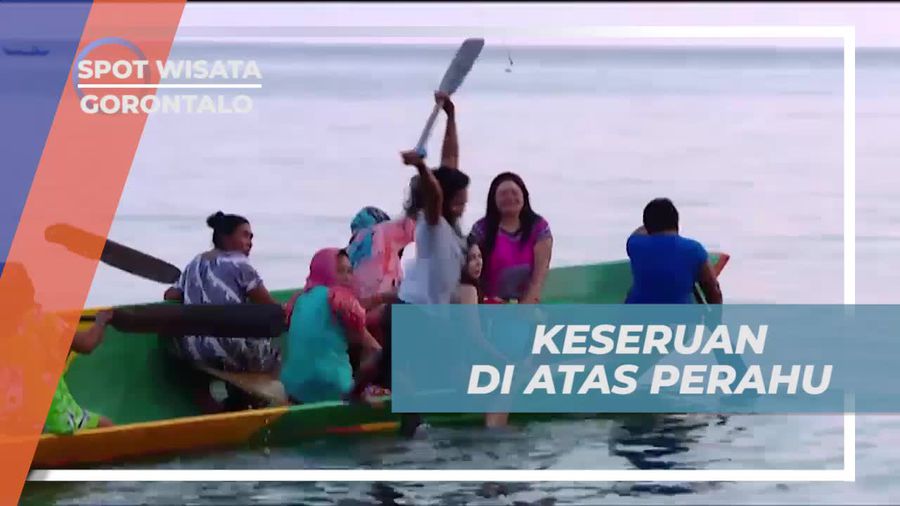 Keseruan Bermain Tarik Tambang di Atas Perahu, Gorontalo
