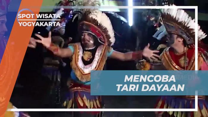 Mencoba Tari Dayaan Khas Yogyakarta