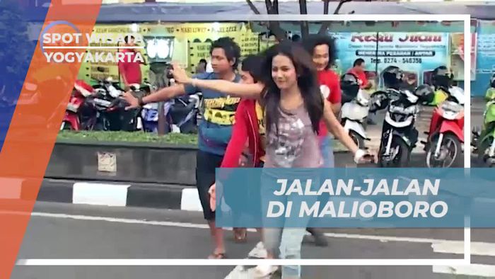 Berkeliling Malioboro dengan Delman di Yogyakarta