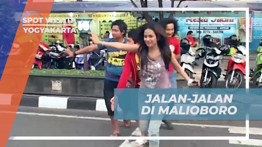 Berkeliling Malioboro dengan Delman di Yogyakarta