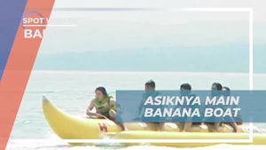 Bersenang-senang Bermain Banana Boat di Banten