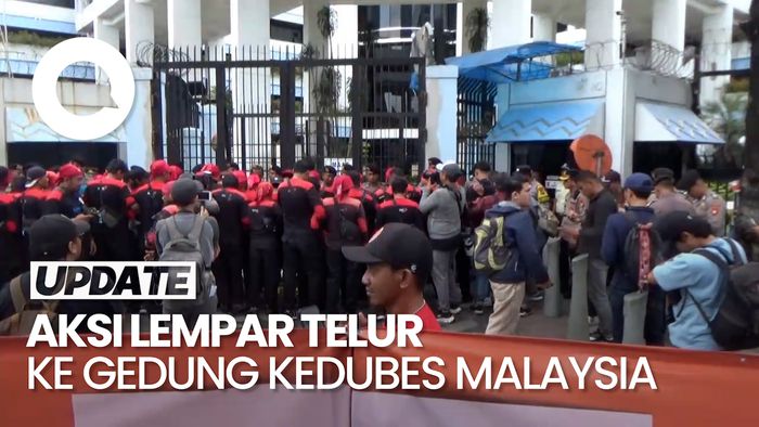 Video: Demo Buruh di Kedubes Malaysia Buntut Penembakan 5 PMI