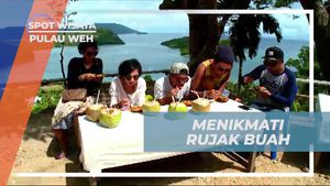 Menikmati Rujak Klah di Pinggir Laut Sabang, Pulau Weh