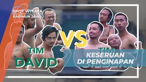 Bermain Lomba Seru di Kolam Penginapan Karimun Jawa